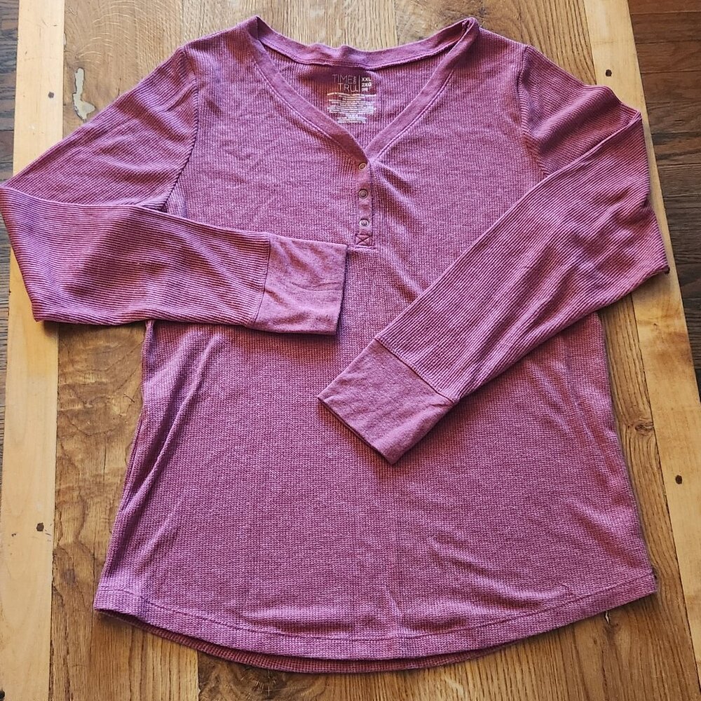 Time & Tru Red Waffle knit Henley Tee Women's XXL